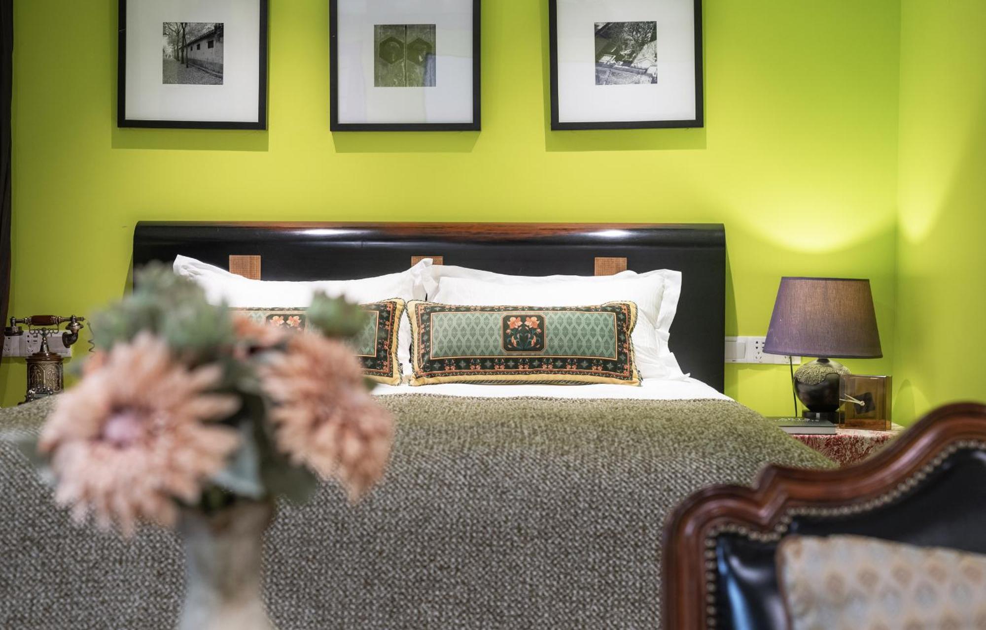 Hotel Cote Cour Deductive Beijing - Quadrangle Close To Tiananmen Square & Forbidden City & Nanluoguxiang, Walk To Wangfujing, English Speaking, Free Wifi, Free Laundry, Free Wonton & Noodles With Tour Ticket Service, Free Selfies With Ancient Costum Eksteriør bilde