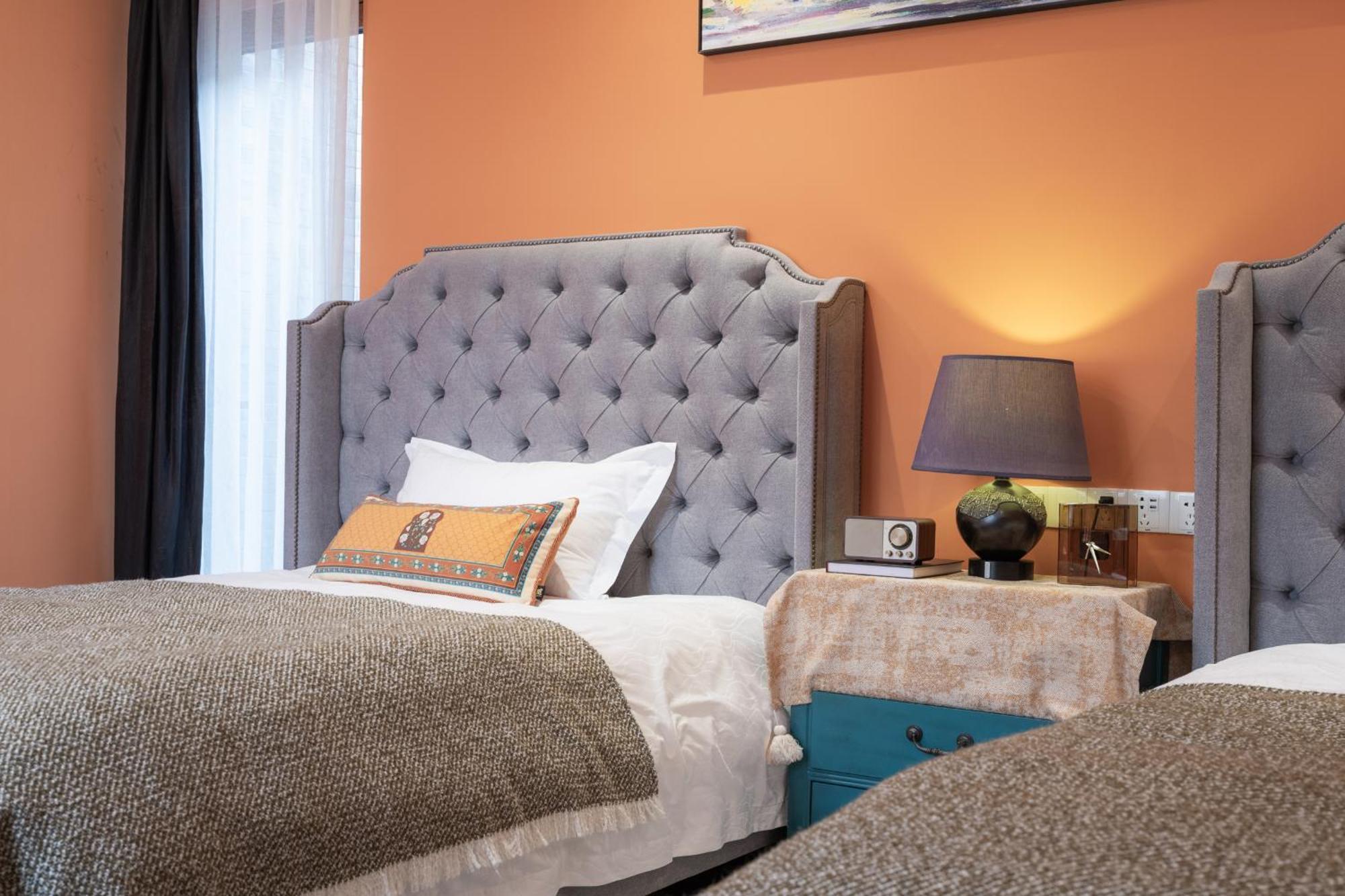 Hotel Cote Cour Deductive Beijing - Quadrangle Close To Tiananmen Square & Forbidden City & Nanluoguxiang, Walk To Wangfujing, English Speaking, Free Wifi, Free Laundry, Free Wonton & Noodles With Tour Ticket Service, Free Selfies With Ancient Costum Eksteriør bilde